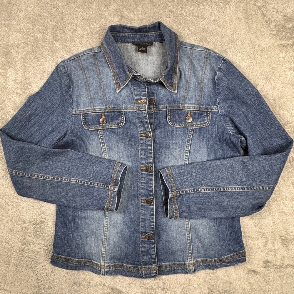 Harold's Womens‎ Medium Wash Blue Denim Jacket Size Large Cotton Lycra EUC!